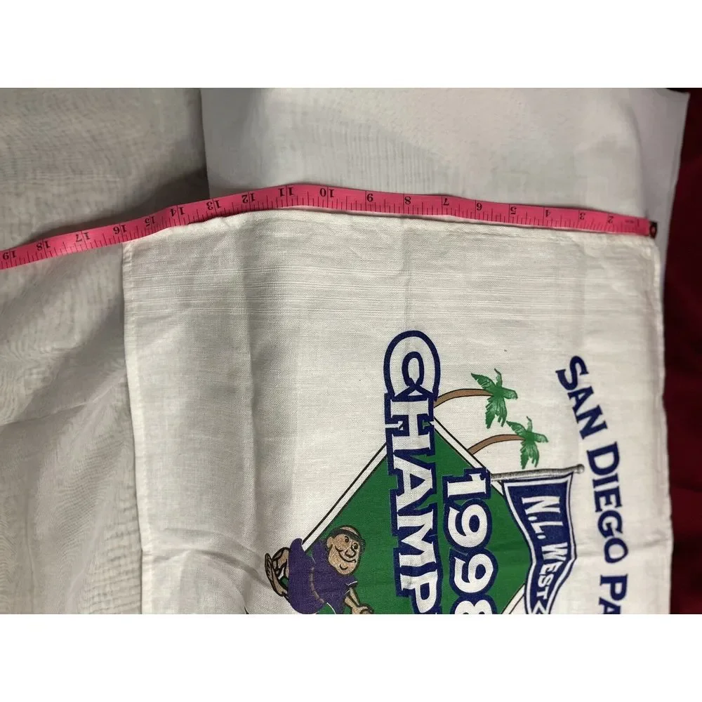 1998 San Diego Padres National League Champions / World Series Hanky- Vintage